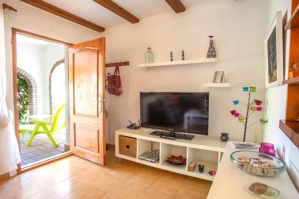 Casa En Denia Con Piscina Y Jardinアパートメント エクステリア 写真